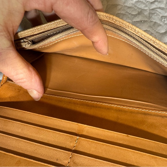 Celine AUTH Bi-Fold Macadam Tan Leather Long Wallet - Picture 6 of 13